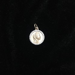 médaille plaqué-or Vierge profil sertie brillants sur argent